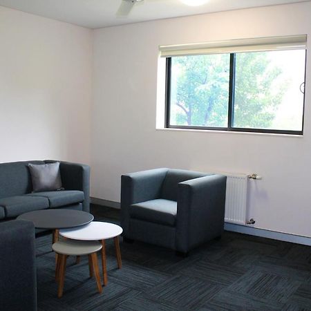 Western Sydney University Village - Пенрит Екстериор снимка