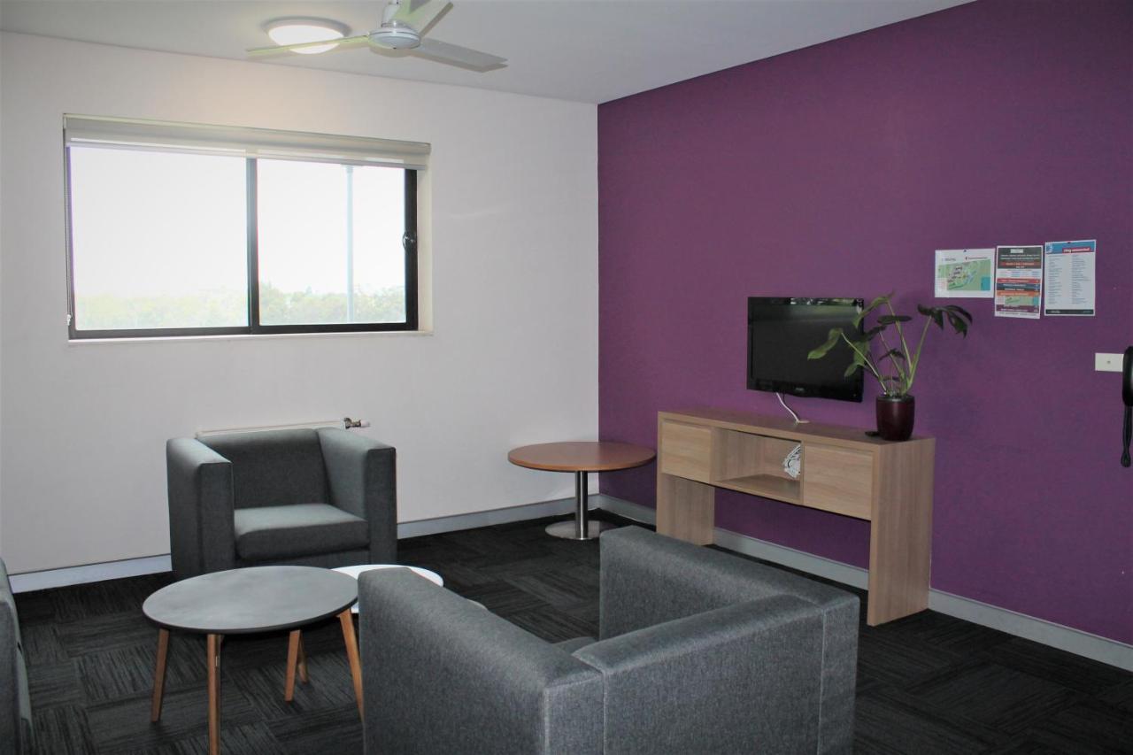 Western Sydney University Village - Пенрит Екстериор снимка