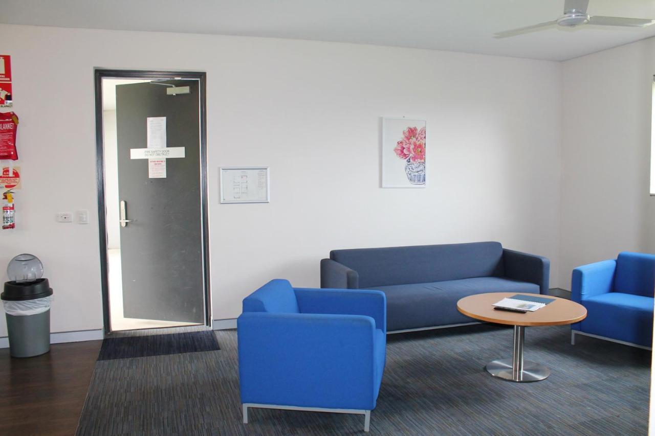 Western Sydney University Village - Пенрит Екстериор снимка