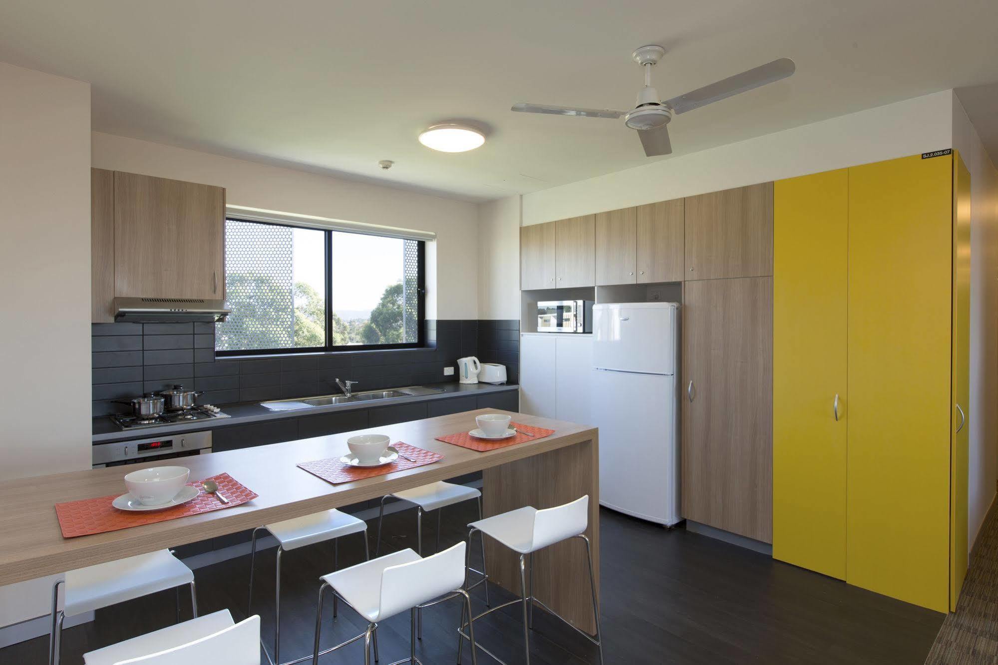 Western Sydney University Village - Пенрит Екстериор снимка